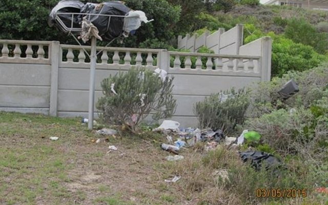 Gansbaai Beware of Baboons_1